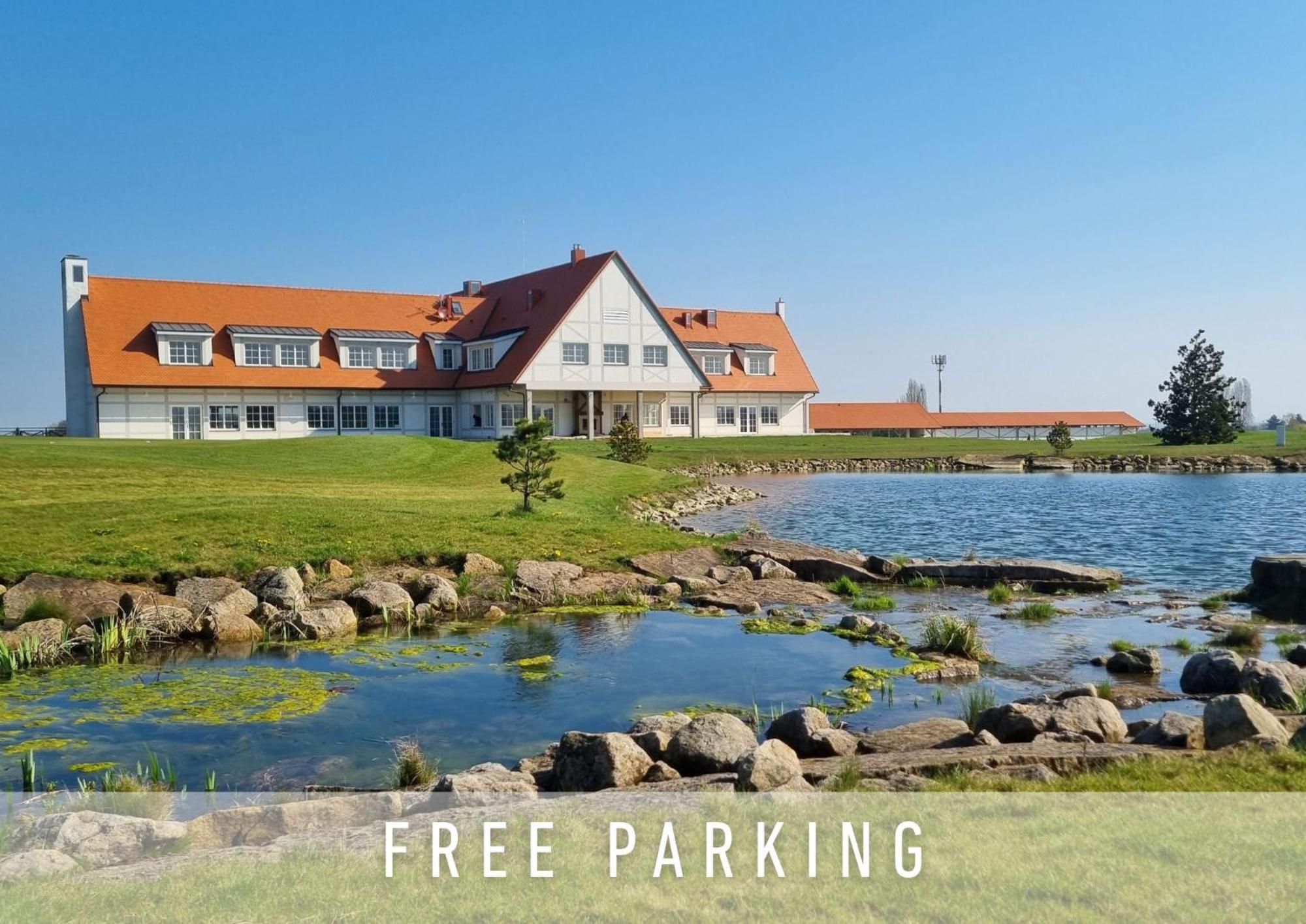 Prague City Golf Apartments *